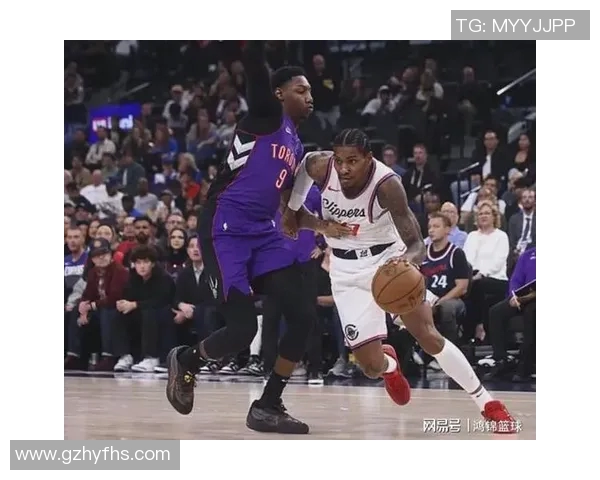 猛龙队近期比赛中展现团队默契,凭借合作力取胜 猛龙队近期比赛中展现团队默契,凭借合作力取胜