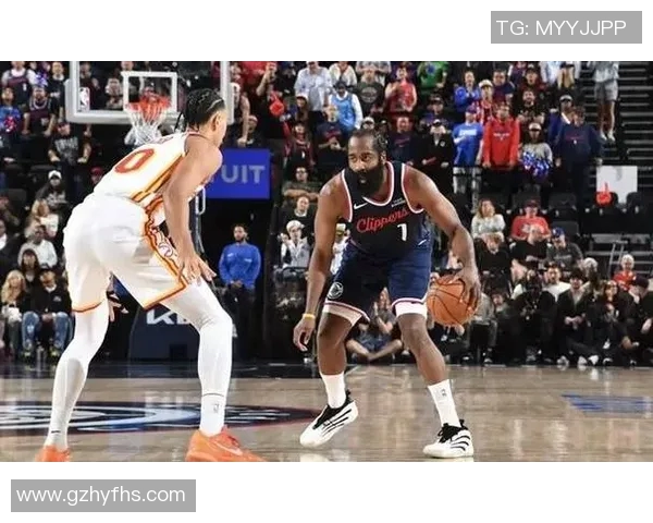 尼克斯击败奇才，兰多夫助球队取得胜利：一场经典战役的深度解读