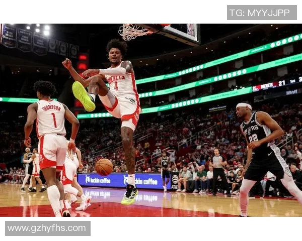 火箭大胜马刺，全队表现高效