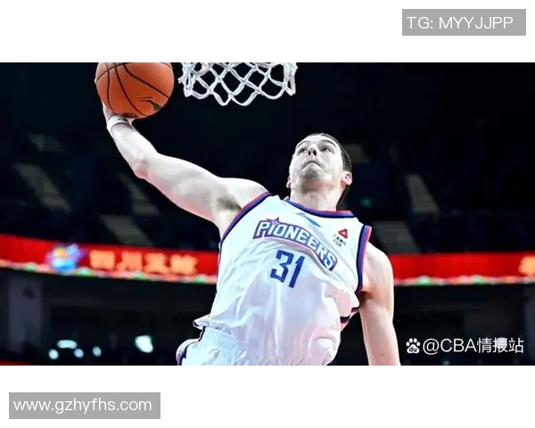 大卫-詹姆斯在CBA交易市场再次成为热门球员 大卫-詹姆斯在CBA交易市场再次成为热门球员